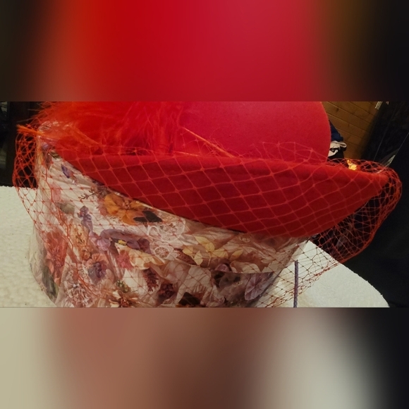 Vintage RED Miss Bierner Michael Howard 100% Wool Hat Made in U.S.A. With Box main image 6